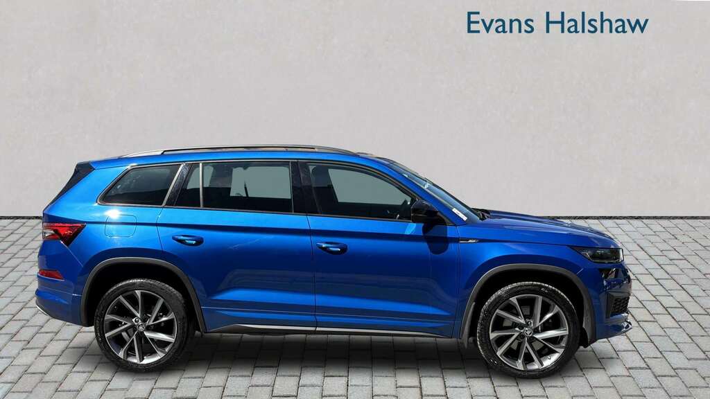 Skoda Kodiaq 2.0 Tdi 200 Sport Line 4X4 Dsg 7 Seat 2024 Blue #6