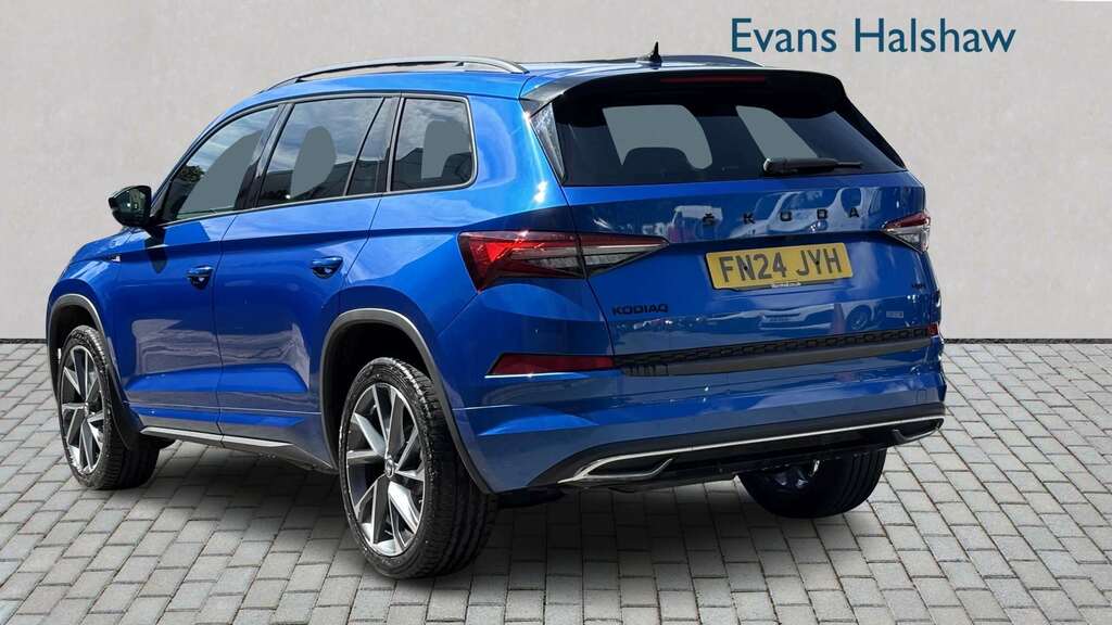 Skoda Kodiaq 2.0 Tdi 200 Sport Line 4X4 Dsg 7 Seat 2024 Blue #2