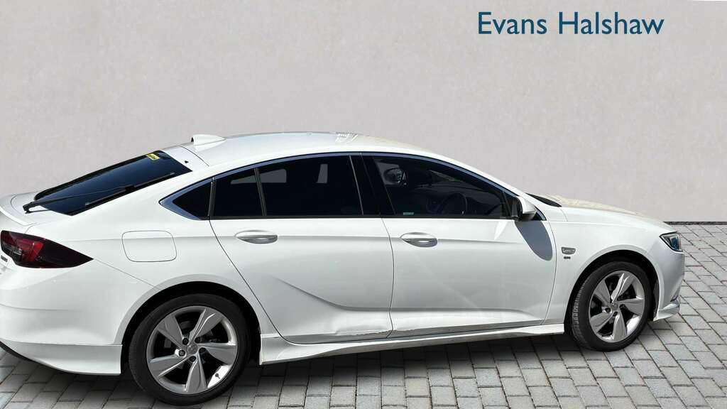 Vauxhall Insignia 1.5T Sri Vx-line Nav 2018 White #4