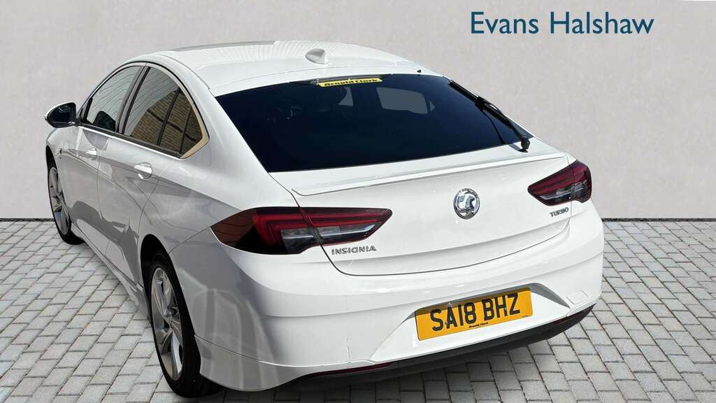 Vauxhall Insignia 1.5T Sri Vx-line Nav 2018 White #2