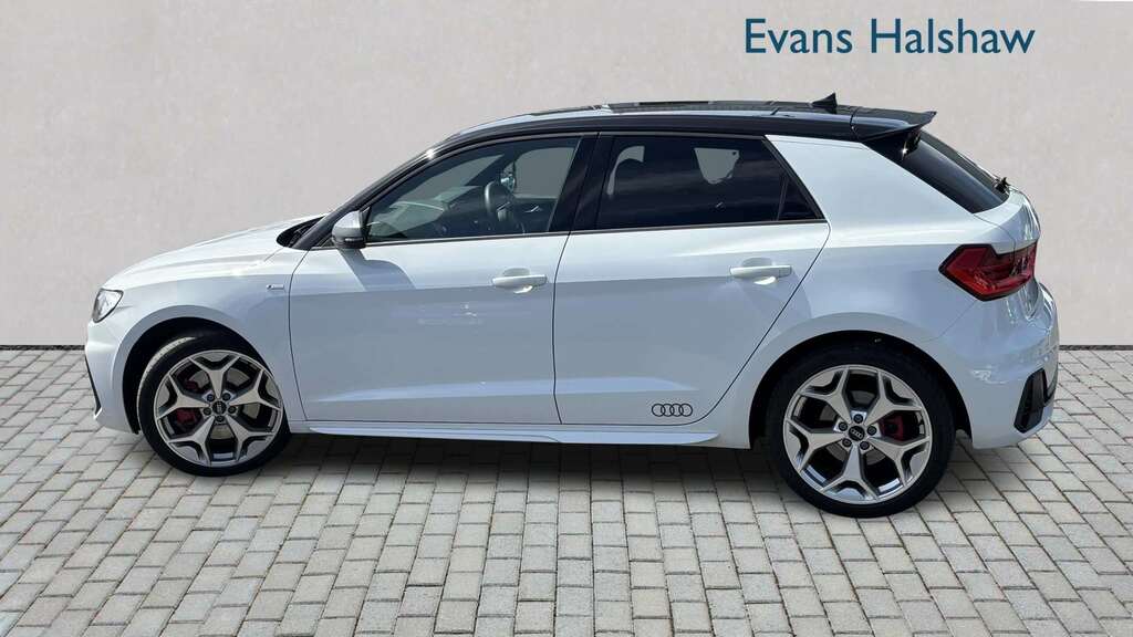 Audi A1 1.0 Tfsi 30 Sport Sportback Euro White #4