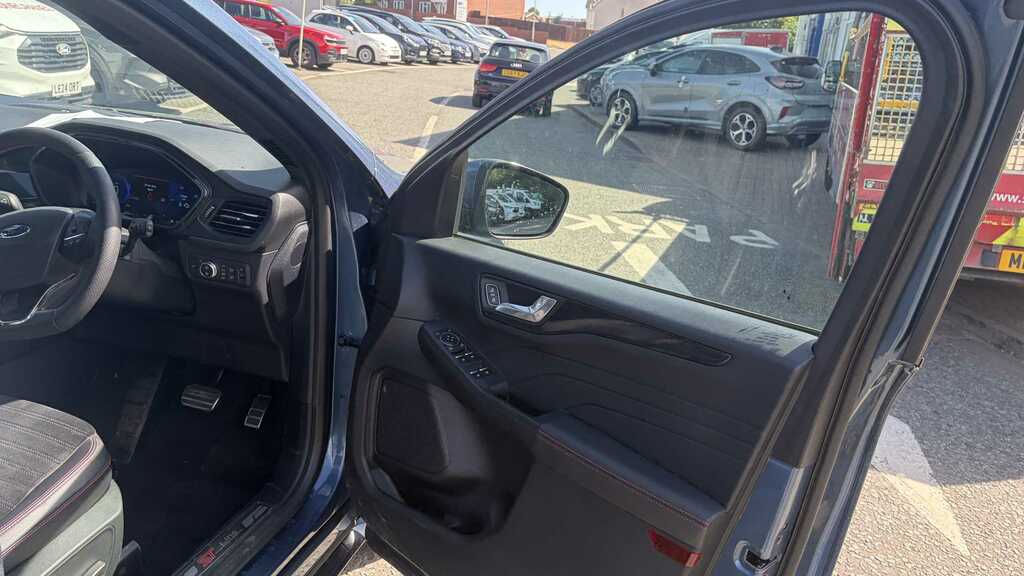 Ford Kuga 2.5 Fhev St-line X Edition Cvt Estate Black #19