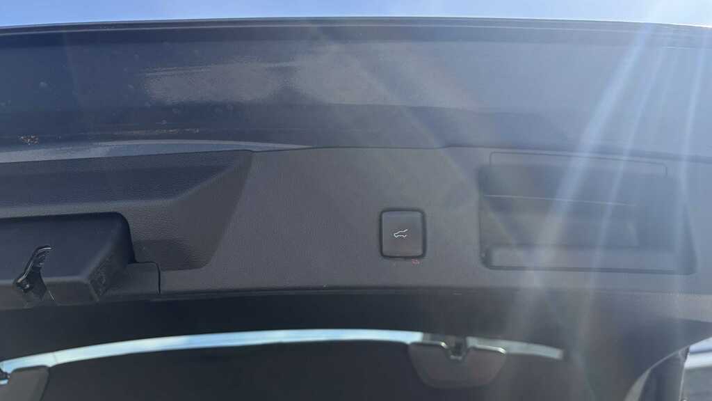Ford Kuga 2.5 Fhev St-line X Edition Cvt Estate Black #17