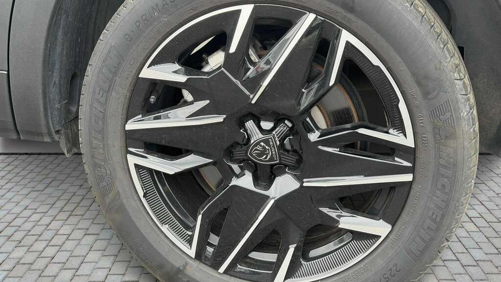 Peugeot 5008 1.2 Hybrid 136 Allure E-dsc6 2025 Grey #6