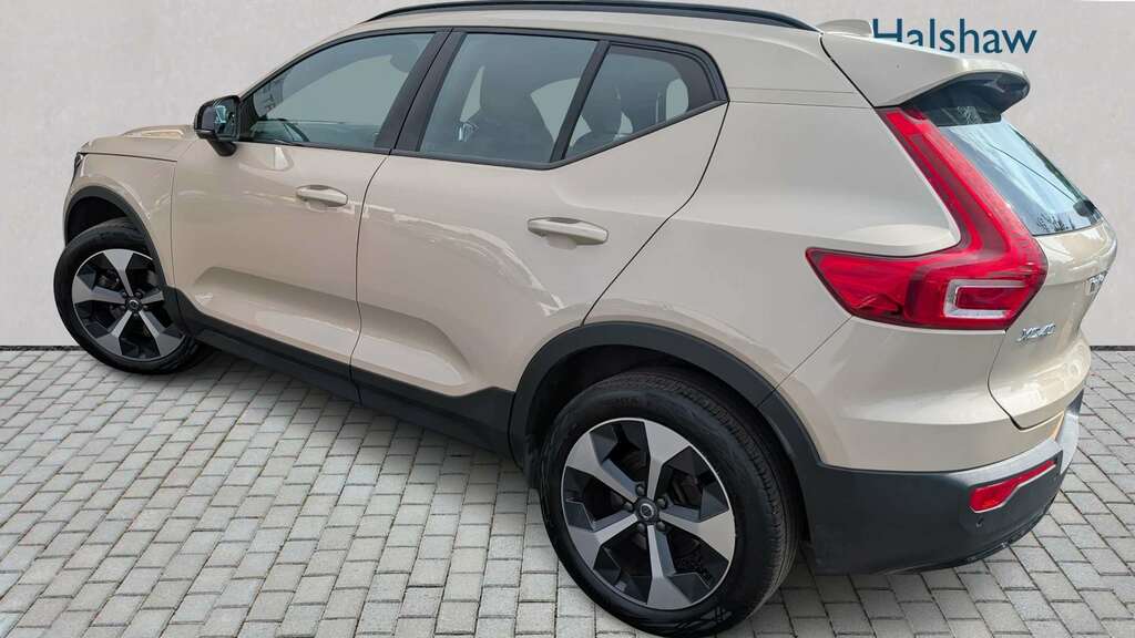 Volvo XC40 2.0 B4p Plus Dark 2025 PK25LNX Brown #6