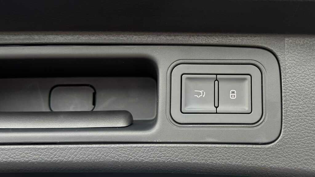 Byd Seal U 1.5 26.6Kwh Comfort Suv Plug In Hybrid Grey #11