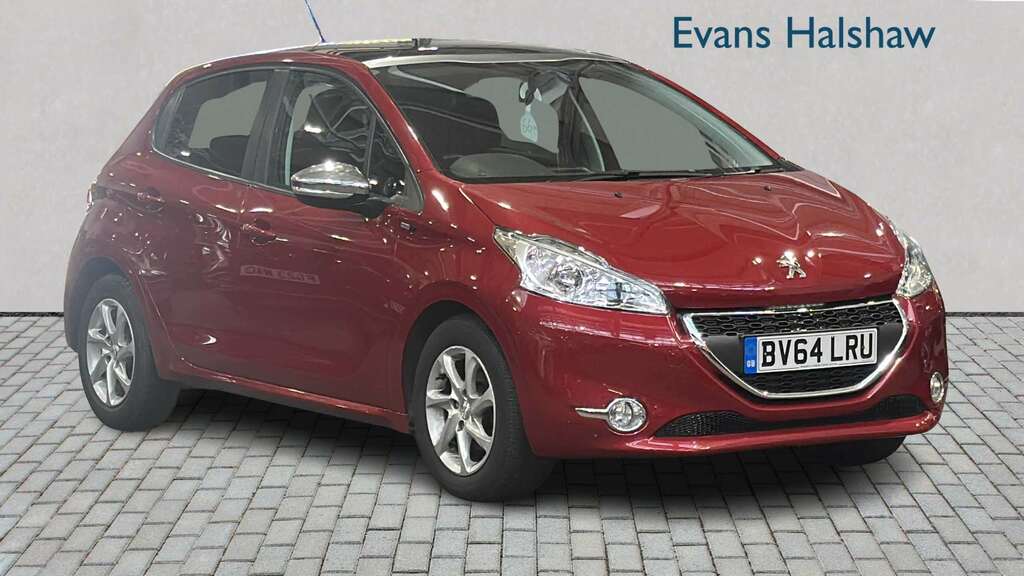 Peugeot 208 1.2 Vti Style 2015 Red