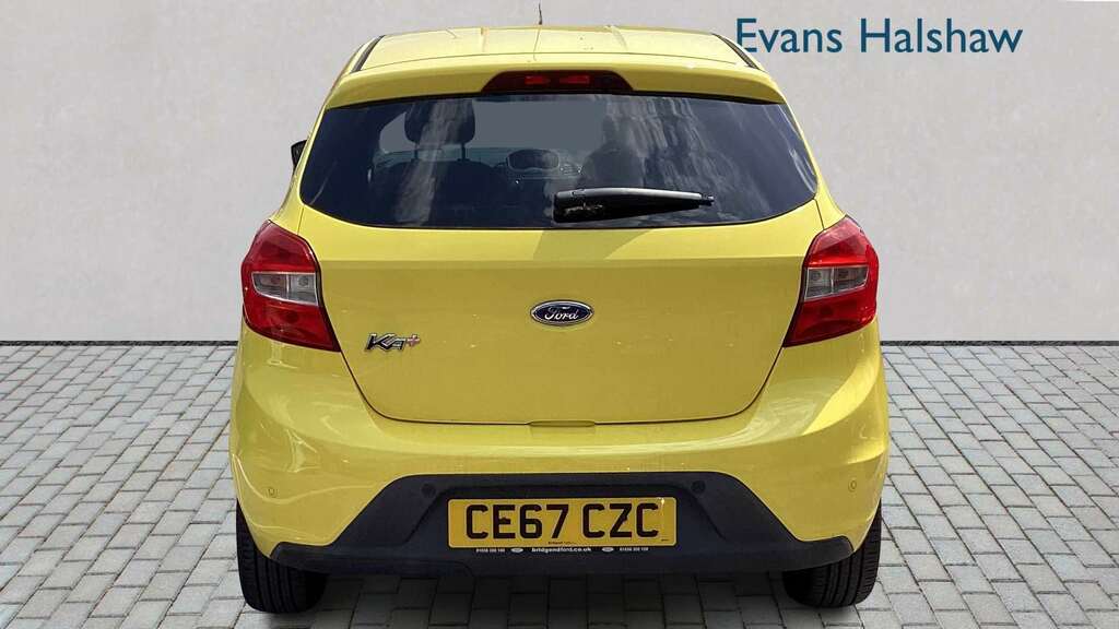 Ford KA+ 1.2 85 Zetec 2017 CE67CZC Yellow #5