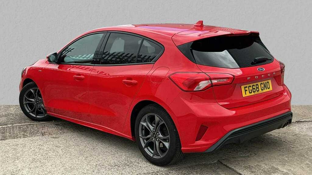Ford Focus 1.0 Ecoboost 125 St-line 2018 Red #2