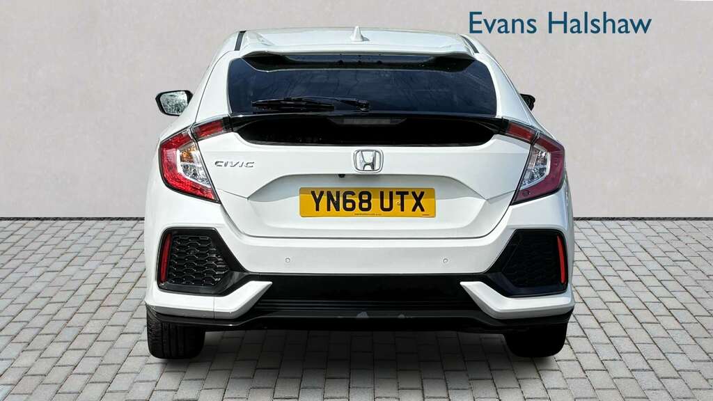 Honda Civic 1.0 Vtec Turbo 126 Sport Line 2019 White #3