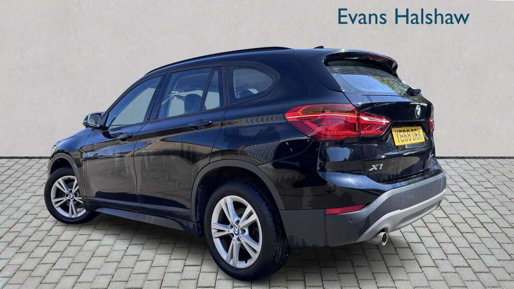 BMW X1 Sdrive 18I Se Step 2018 Black #2