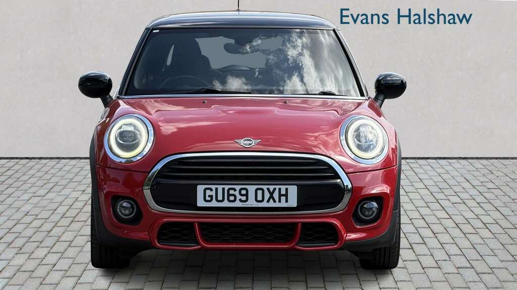 Mini Hatch 1.5 Cooper Sport II 2019 GU69OXH Red #4