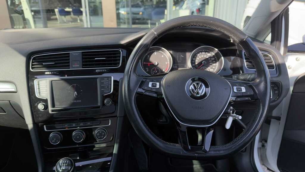 Volkswagen Golf Match Edition 1.4 Tsi 125 Ps 7-Speed Dsg 5Dr. T Black #21