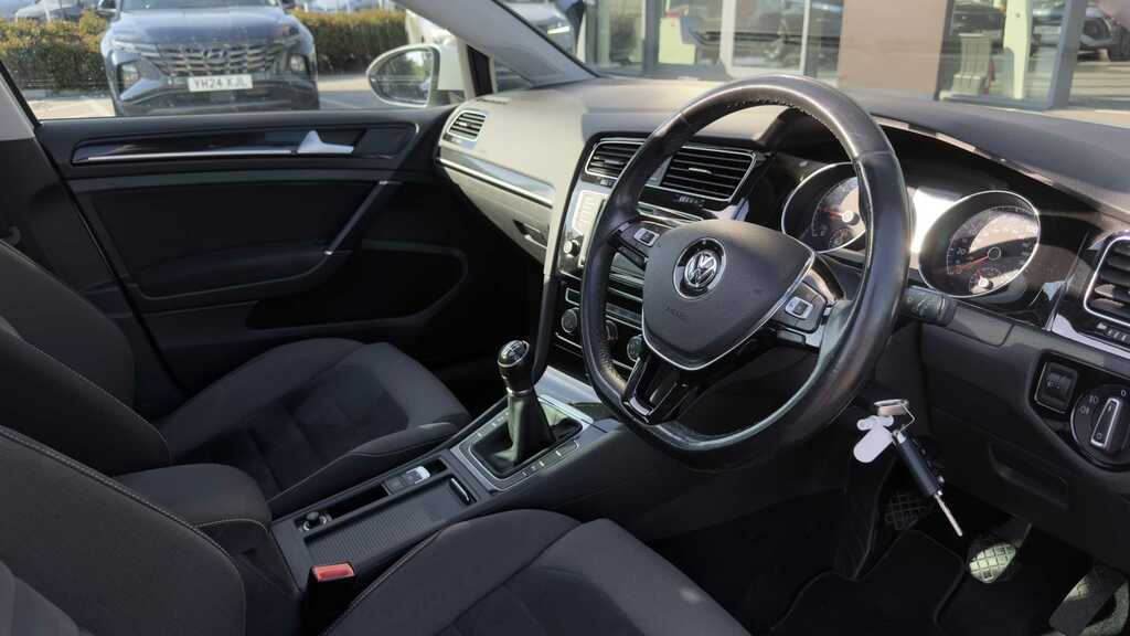 Volkswagen Golf Match Edition 1.4 Tsi 125 Ps 7-Speed Dsg 5Dr. T Black #18