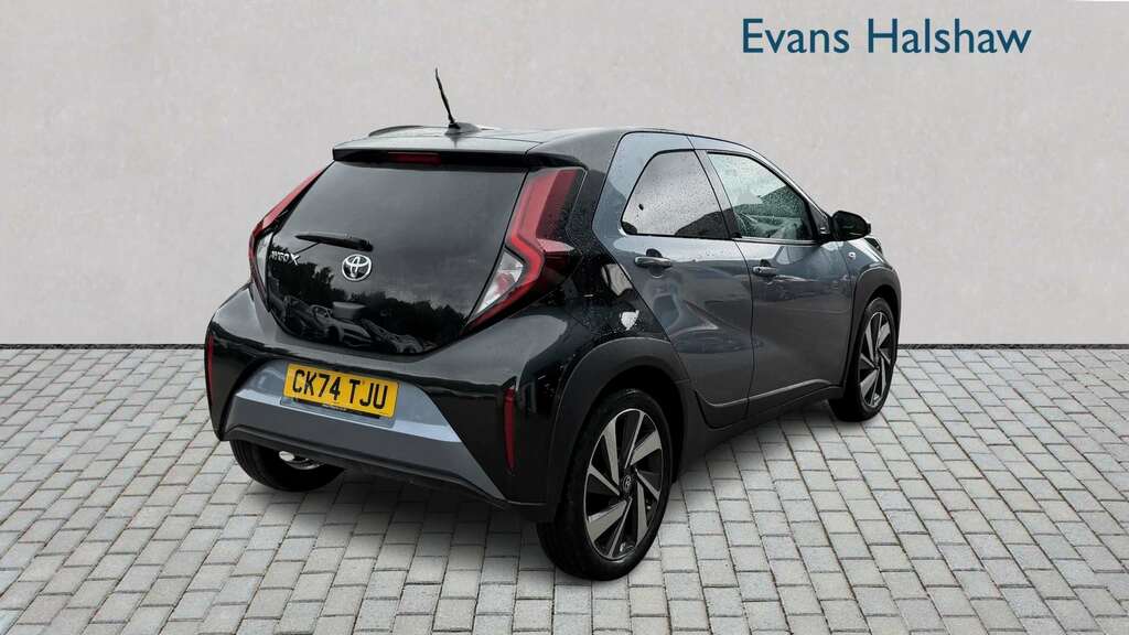 Toyota Aygo X 1.0 Vvt-i Edge 2024 Grey #4