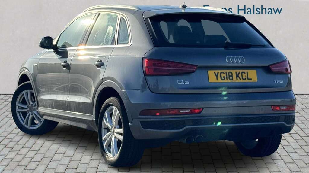 Audi Q3 1.4T Fsi S Line Edition 2018 Grey #2