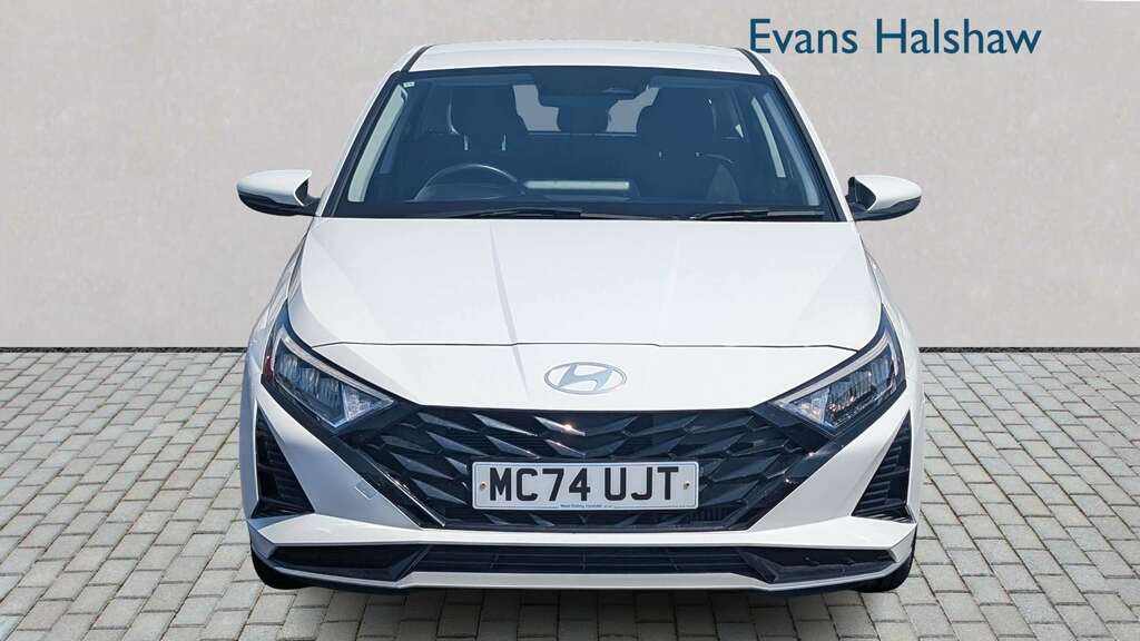 Hyundai I20 1.0T Gdi Advance 2025 White #4