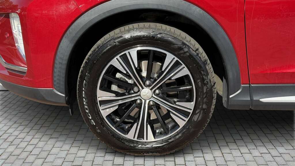 Mitsubishi Eclipse Cross 1.5 Exceed Cvt 4Wd 2019 Red #4