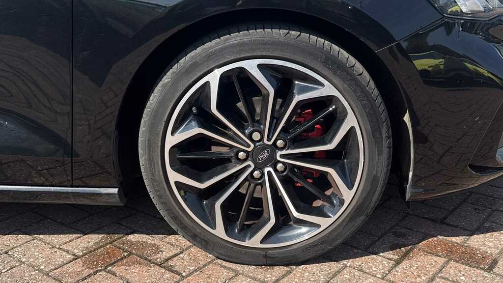 Ford Focus 1.0T Ecoboost Zetec Estate Euro 6 Silver #7