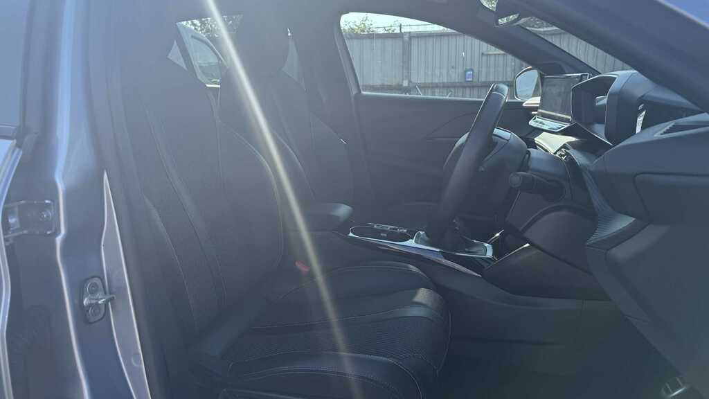 Peugeot 208 1.2 Puretech Gt Hatchback Euro 6 #12