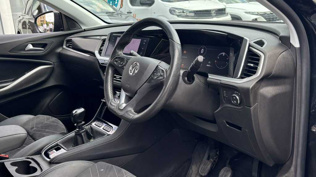 Vauxhall Grandland 1.2 Turbo Ultimate 2023 Black #6