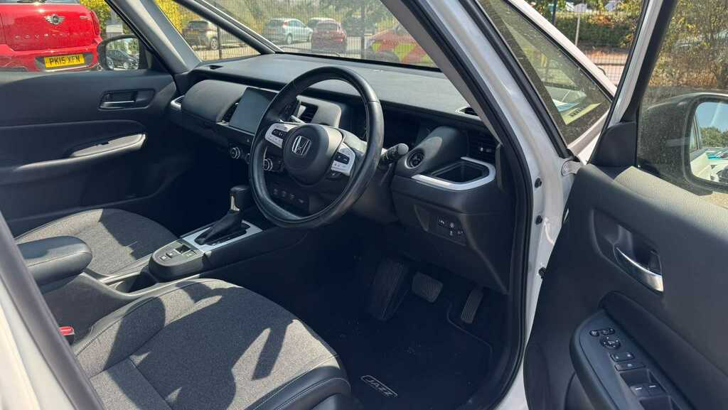 Honda Jazz 1.5 I-mmd Hybrid Ex Ecvt 2020 White #5