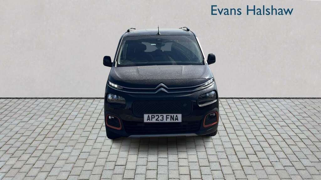 Citroen e-Berlingo 100Kw Flair Xtr M 50Kwh 2023 Black #4