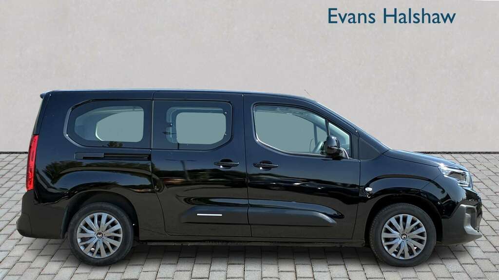 Citroen e-Berlingo 100Kw Plus XL 52Kwh 7 Seat 2025 Black #5