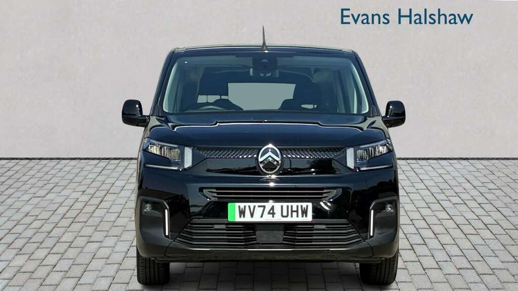 Citroen e-Berlingo 100Kw Plus XL 52Kwh 7 Seat 2025 Black #4
