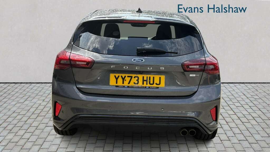 Ford Focus 1.0 Ecoboost Hybrid Mhev 155 St-line X 2023 Grey #2