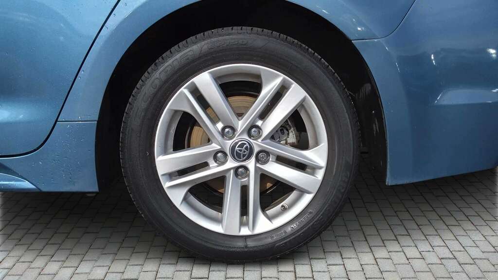 Toyota Corolla 2.0 Vvt-i Hybrid Gr Sport Cvt Hatchback White #10