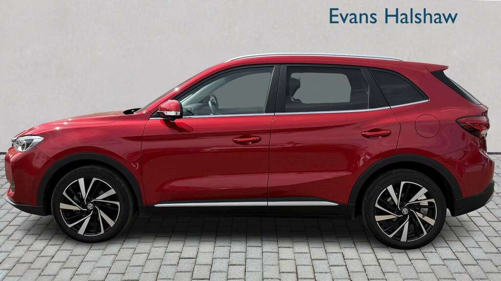 MG ZS 1.5 Hybrid Trophy 2025 Red #3
