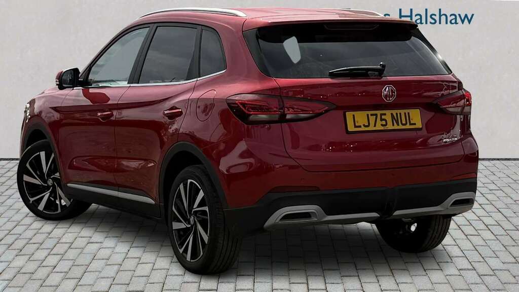 MG ZS 1.5 Hybrid Trophy 2025 Red #2