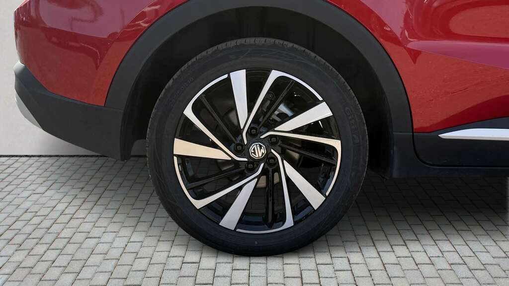 MG ZS 1.5 Hybrid Trophy 2025 Red #6