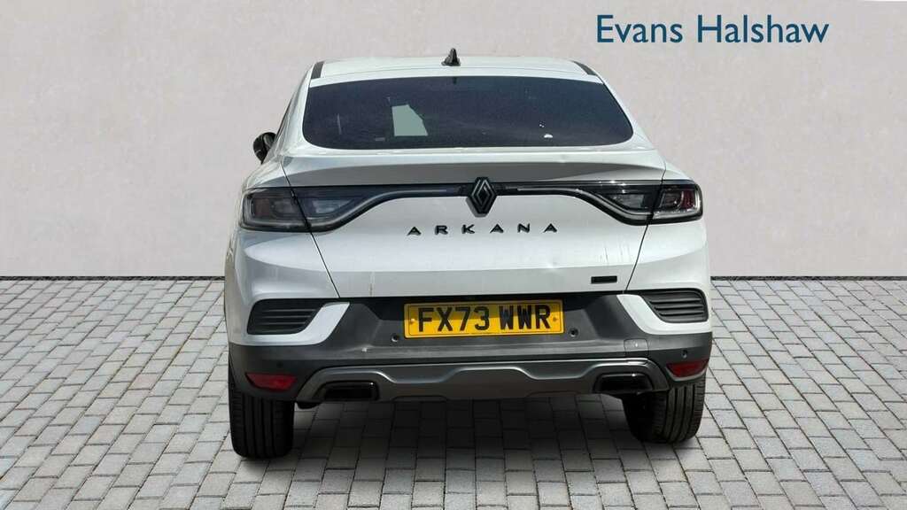 Renault Arkana 1.6 E-tech Fhev 145 Esprit Alpine 2024 White #4