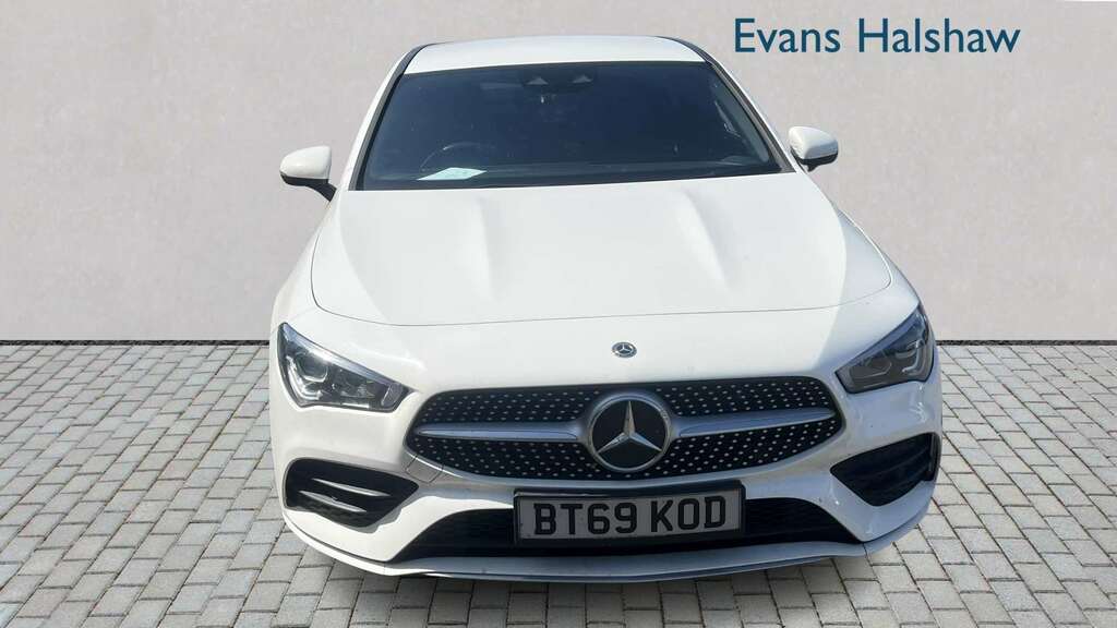 Mercedes-Benz CLA Class 200 Amg Line Premium Tip 2019 White #2