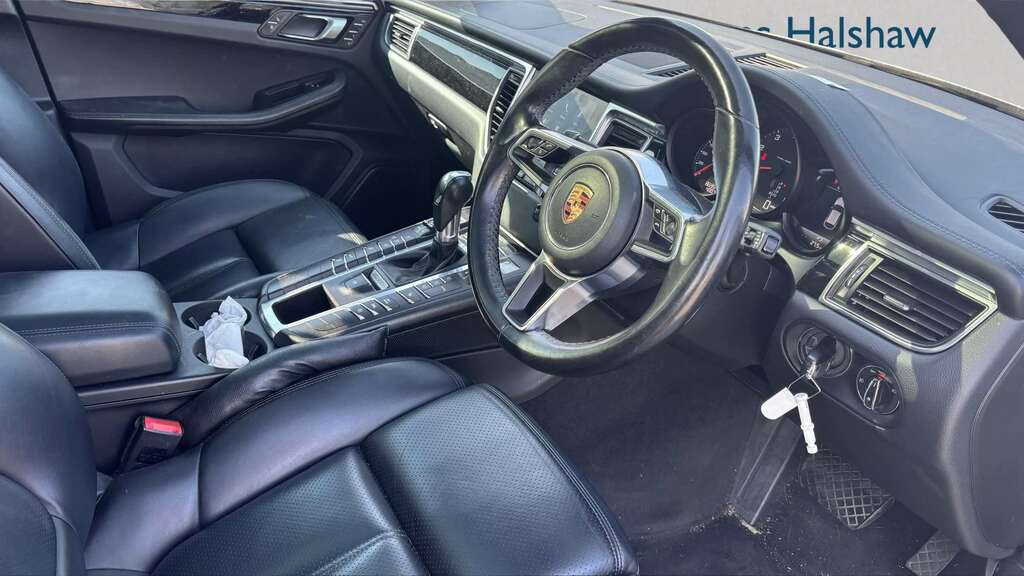 Porsche Macan 252 Pdk 2018 Black #6