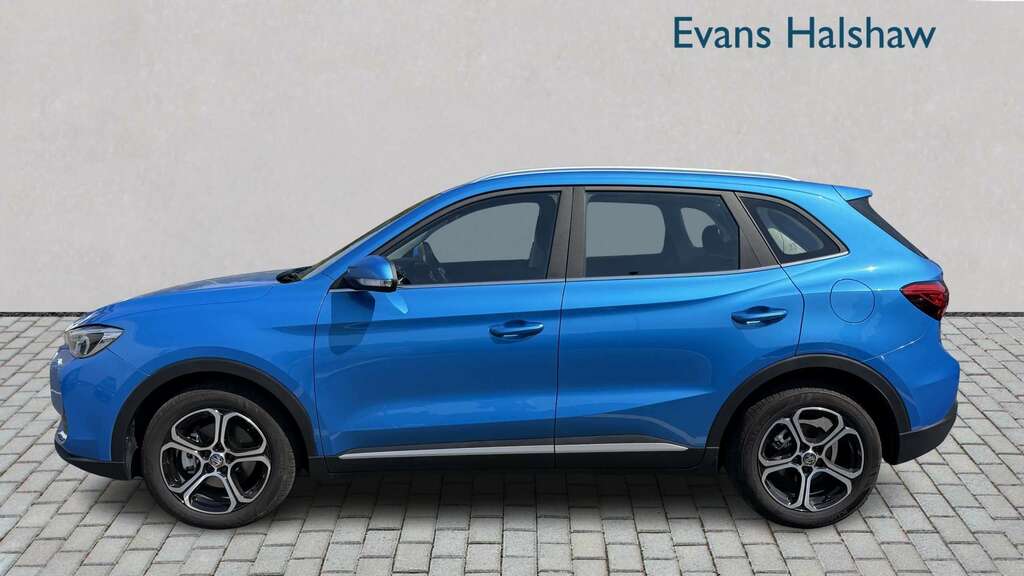 MG ZS 1.5 Hybrid Plus Se Suv Hybrid Euro Red #4