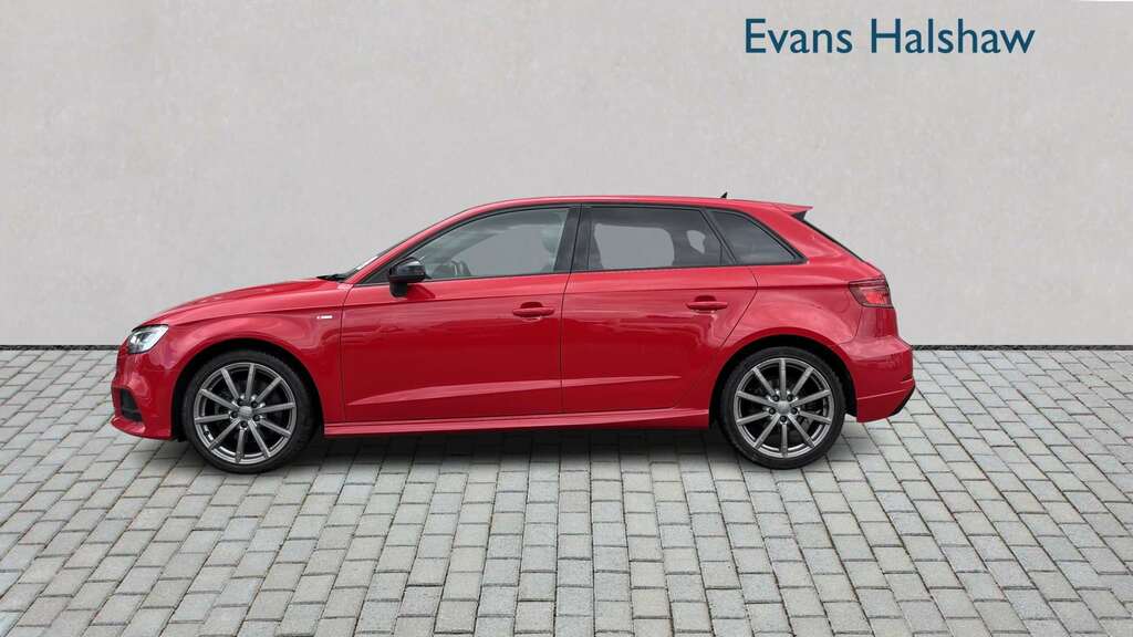 Audi A3 35 Tdi Black Edition S Tronic 2020 Red #3