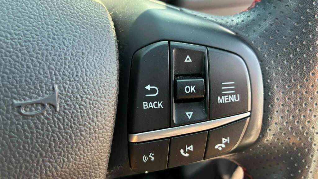 Ford Kuga 2.5 Fhev St-line X Edition Cvt Estate White #27