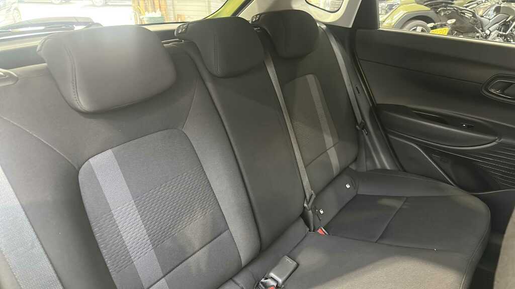 Hyundai I20 1.0 T-gdi Premium Hatchback Euro White #12