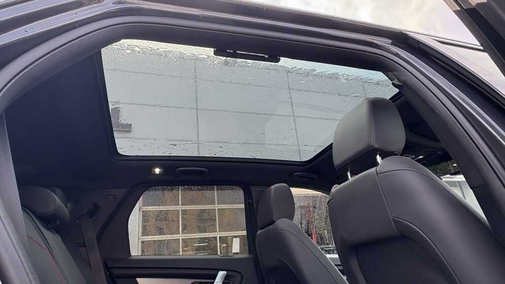 Land Rover Discovery Sport 1.5 P300e Dynamic Se 5 Seat Black #11