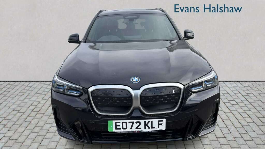 BMW iX3 210Kw M Sport 80Kwh 2022 Black #4