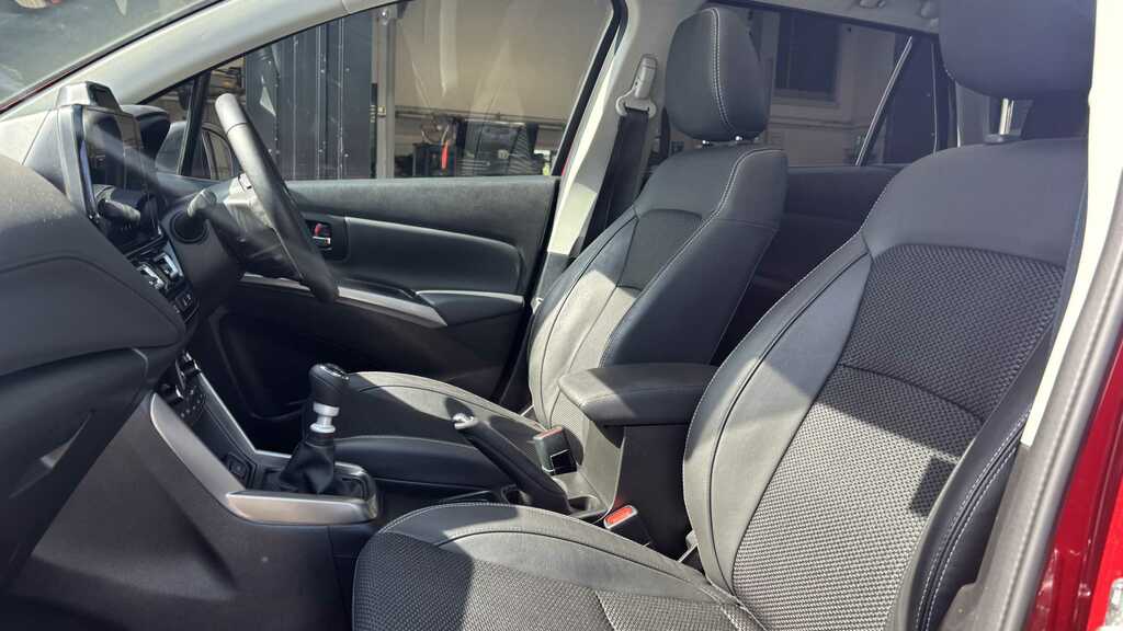 Suzuki S Cross 1.4 Boosterjet 48V Hybrid Ultra Allgrip Red #16