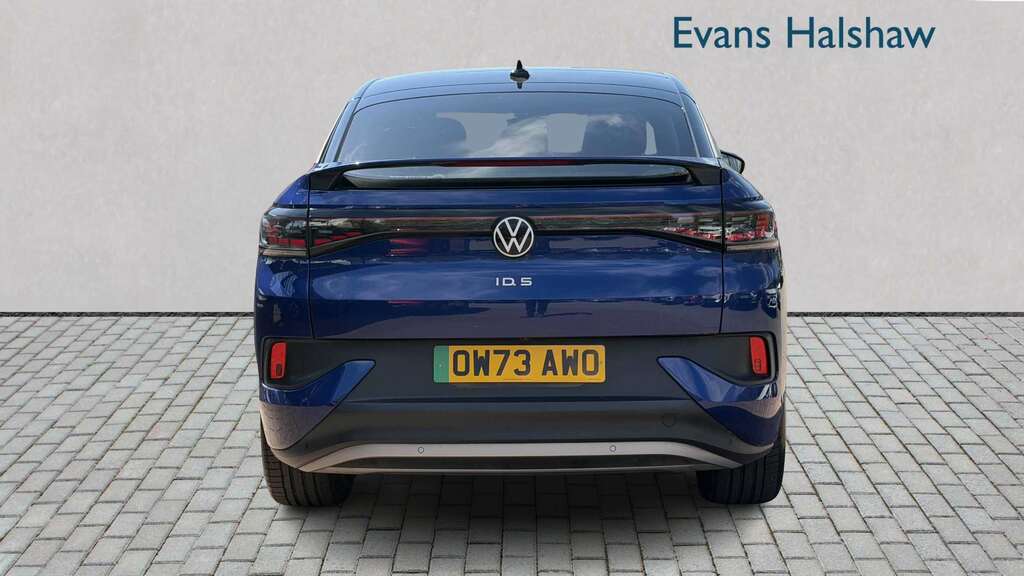Volkswagen ID.5 128Kw Style Pro 77Kwh 2023 Blue #4