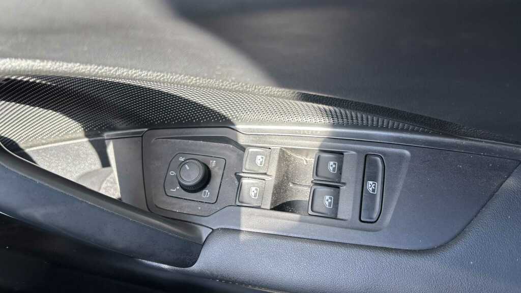 Volkswagen Tiguan 1.5 Etsi 150 Life Launch Edition Dsg Black #13