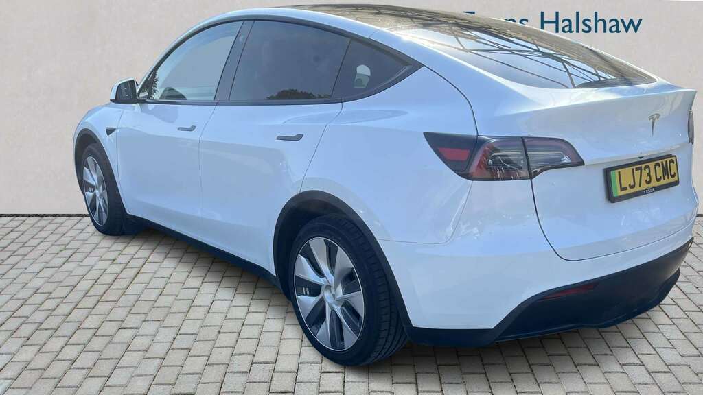 Tesla Model Y Rwd 2023 LJ73CMC White #5