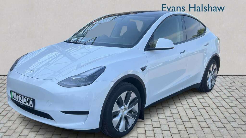 Tesla Model Y Rwd 2023 LJ73CMC White #3