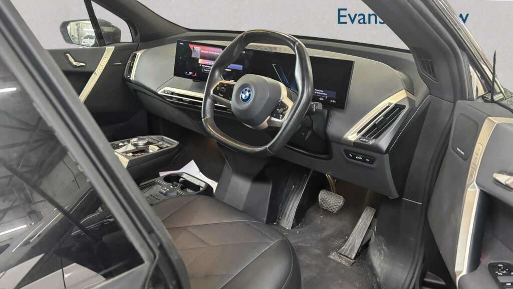 BMW iX 240Kw Xdrive40 M Sport Edition 76.6Kwh 20 Grey #5