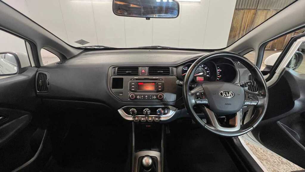 Kia RIO Vr7 5-Door 1 Owner, 35 Road Tax Black #24